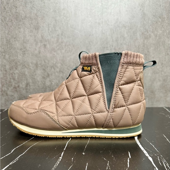 Teva Shoes - Teva ReEmber Mid Boots – Women’s Size 9